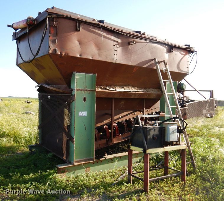 Hopper feeder - DK2011