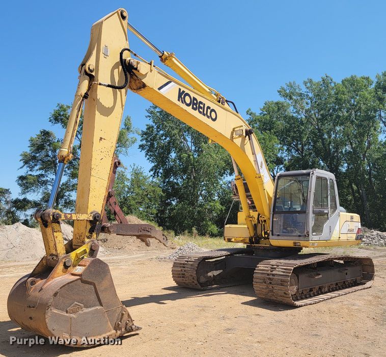 1996 Kobelco SK200LC Mark IV  excavator - JG9810