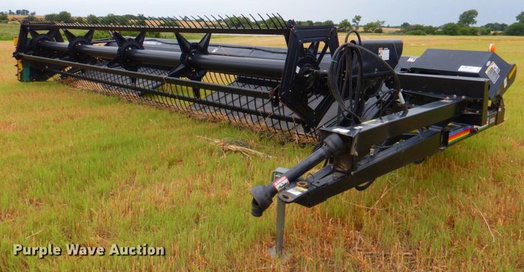 MacDon 3000  windrower - DP4348