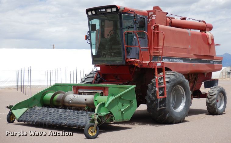 1994 Case IH 1688  combine - DR1209