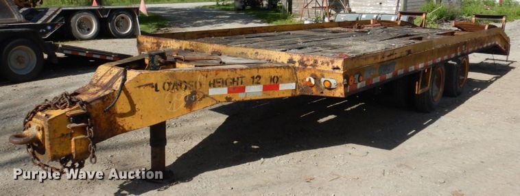 1980 Miller  equipment trailer - MU9646