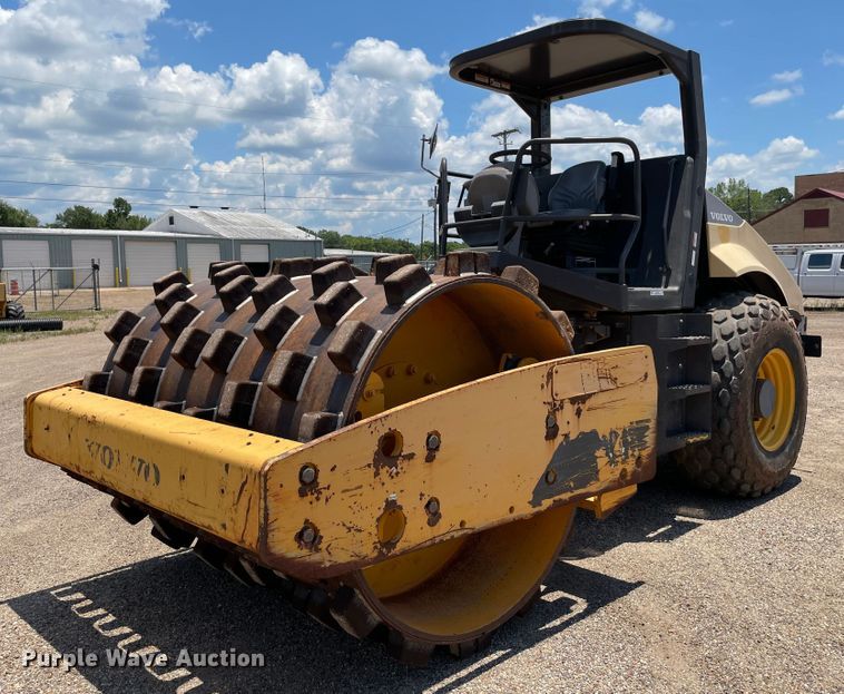 Volvo SD115  single drum vibratory roller - KJ9791
