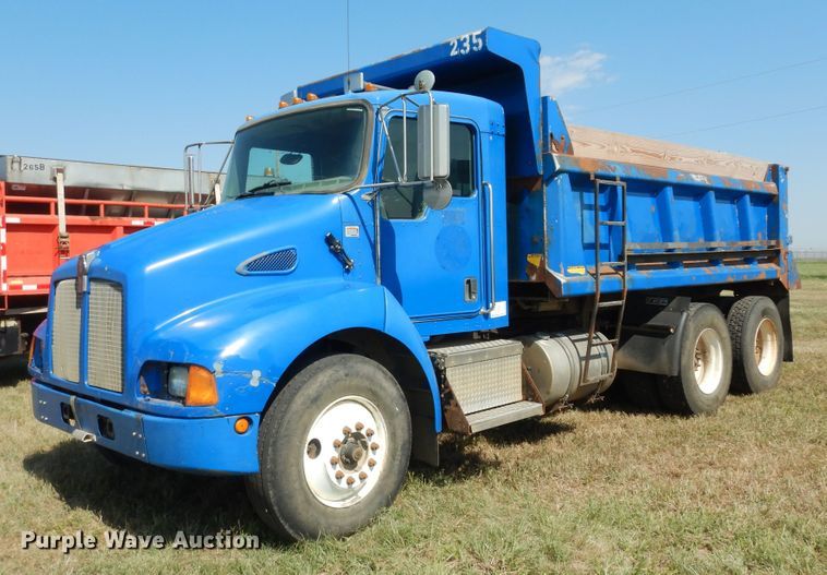 2008 Kenworth T300  dump truck - DN1660