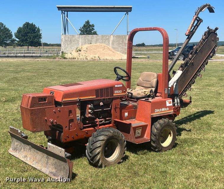 Ditch Witch 3500  trencher - HL9238
