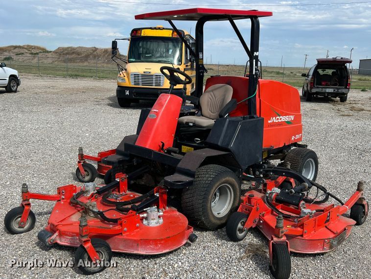 Jacobsen R-311T  lawn mower - LI9353