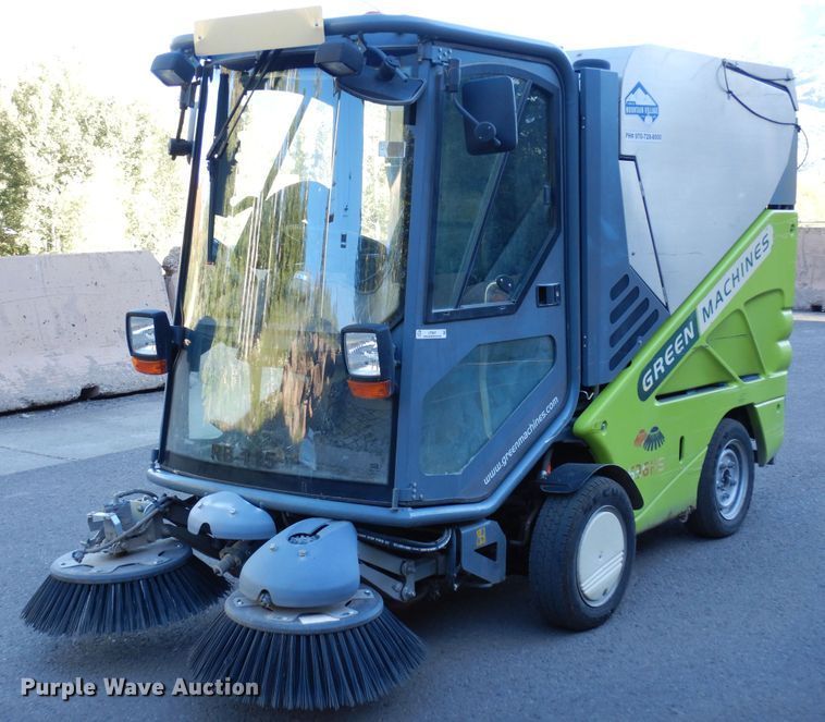2011 Green Machines 636HS  sweeper - LT9847