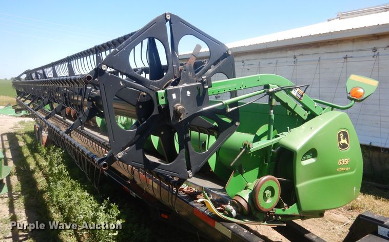 2005 John Deere 635F  flex head - JC9800
