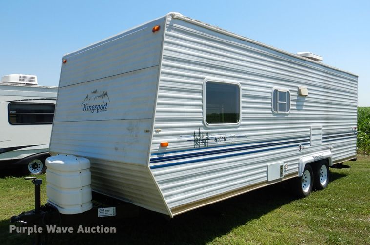 2004 Gulf Stream Kingsport  camper - DK2019