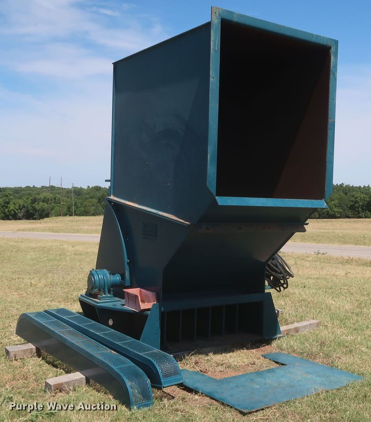 Williams Patent Crusher and Pulverizer TF  shredder - JR9469