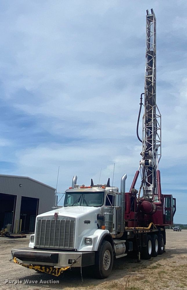 2008 Kenworth T800  drilling rig truck - DK6320