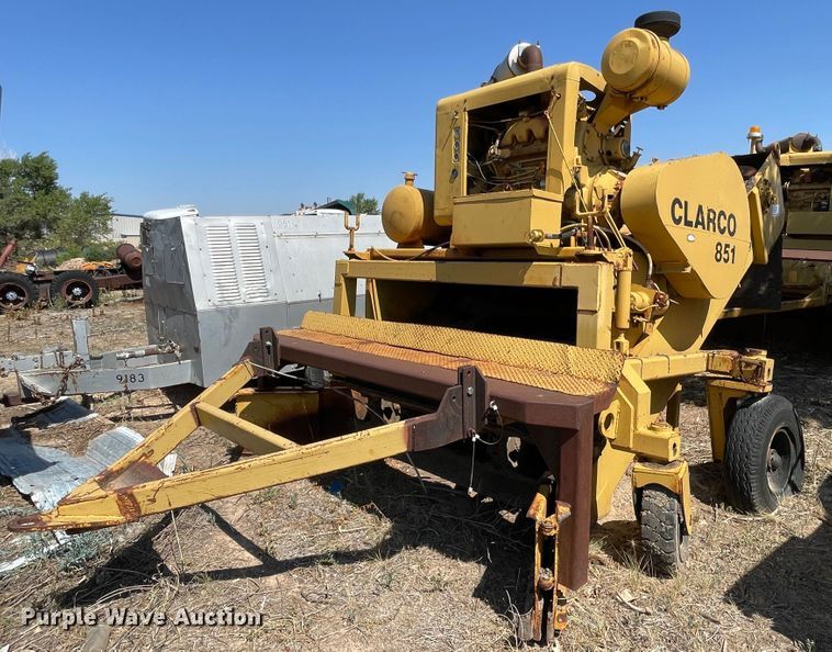 Clarco 851  windrower - DN5047