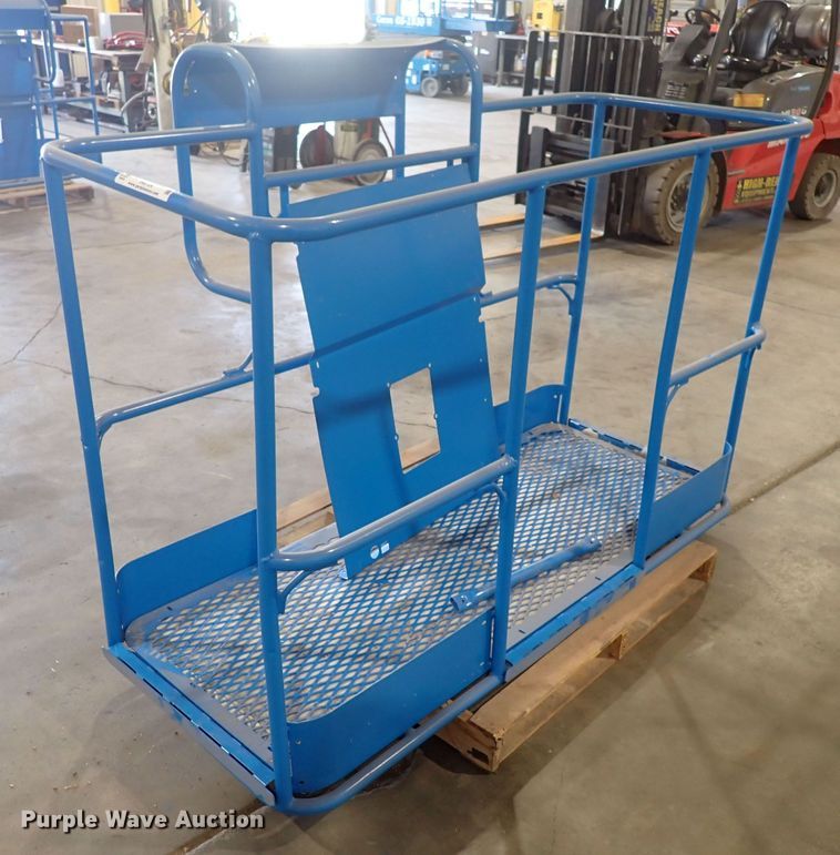 Boom lift basket - IN9124