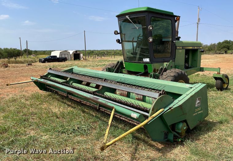 1985 John Deere 3830  windrower - DN5085