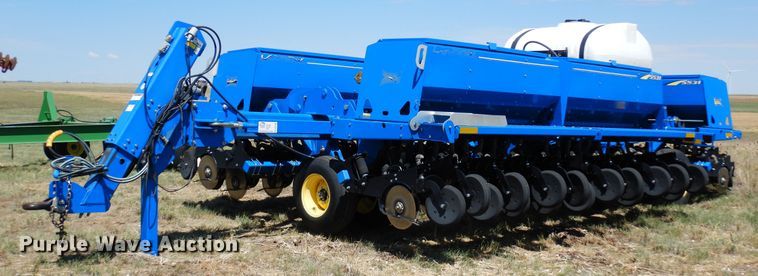 2014 Landoll 5531 no-till grain drill - DR1300
