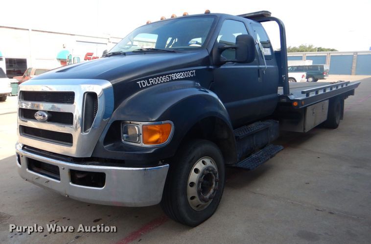 2010 Ford F650 Super Duty  SuperCab rollback truck - DO1484