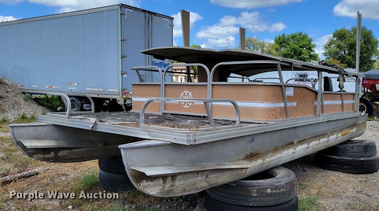 1981 Play Craft  boat - DM2459