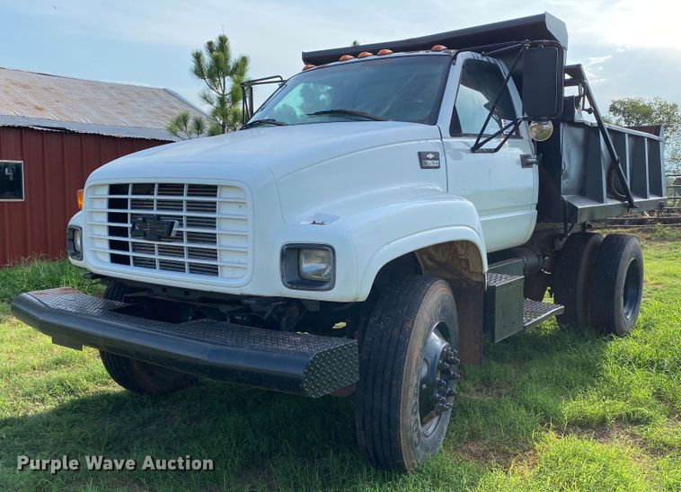 1999 Chevrolet C7500  dump truck - DK6371