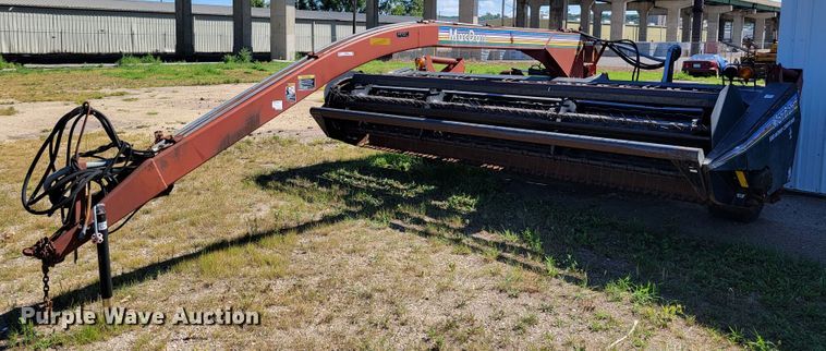 1999 MacDon 5000  windrower - JC9689