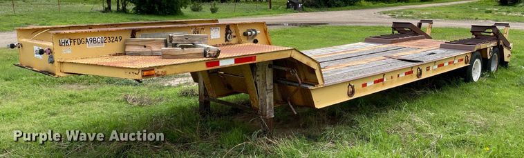 1981 Hyster  drop deck equipment trailer - DJ5218