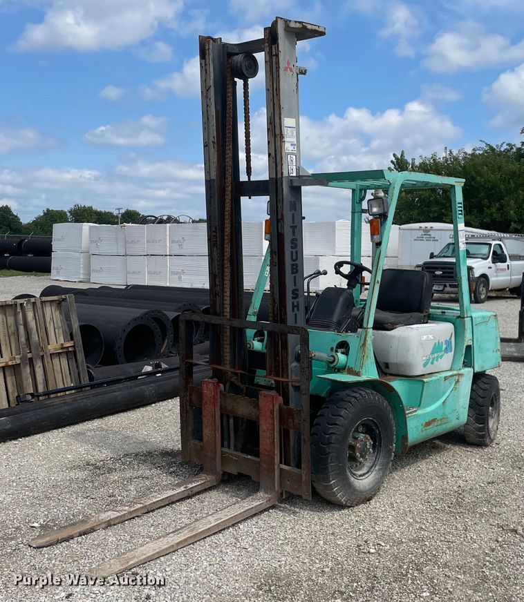 Mitsubishi FG30  forklift - KF9565