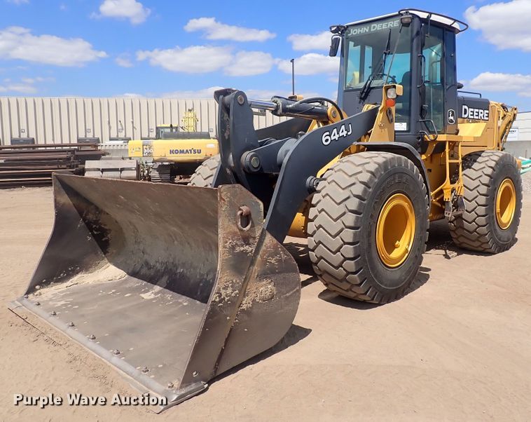 2005 John Deere 644J  wheel loader - DF8337