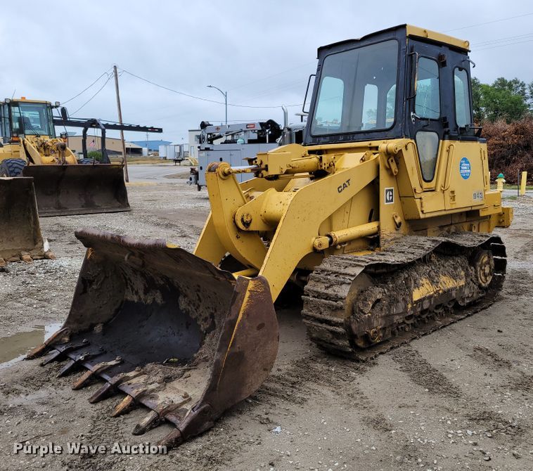 1983 Caterpillar 943  track loader - DM2478
