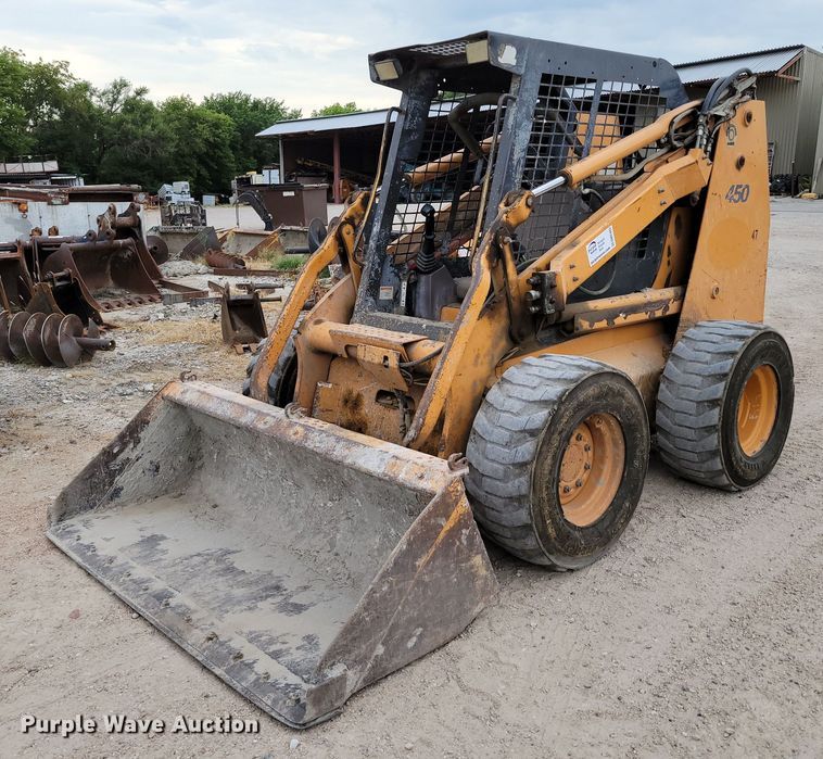 2005 Case 450  skid steer loader - DM2483
