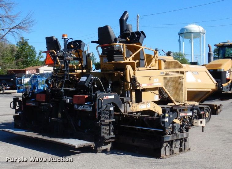 2009 Caterpillar AP1055D  paver - DQ7218