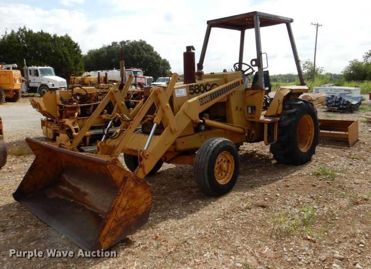 1977 Case 580C  landscape tractor - DR1990