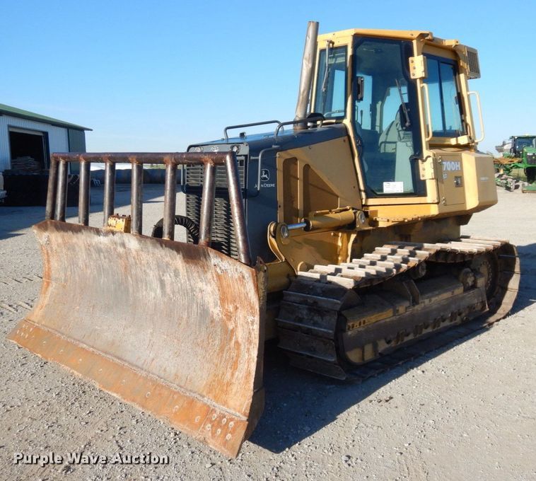 2004 John Deere 700H LT  dozer - DS1379