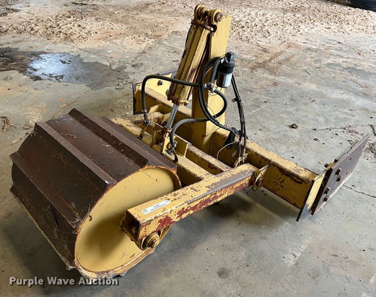 Cross Manufacturing  rumble strip former - IA9001