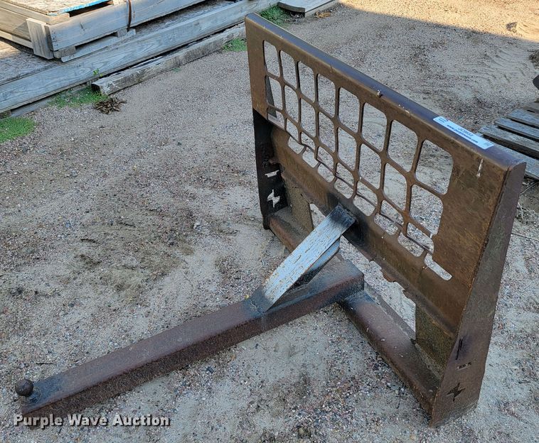 Shop built  skid steer ball hitch adapter - JC9653