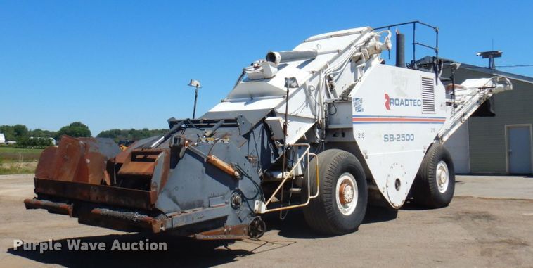 1996 Roadtec SB2500  shuttle buggy material transfer vehicle - MH9034