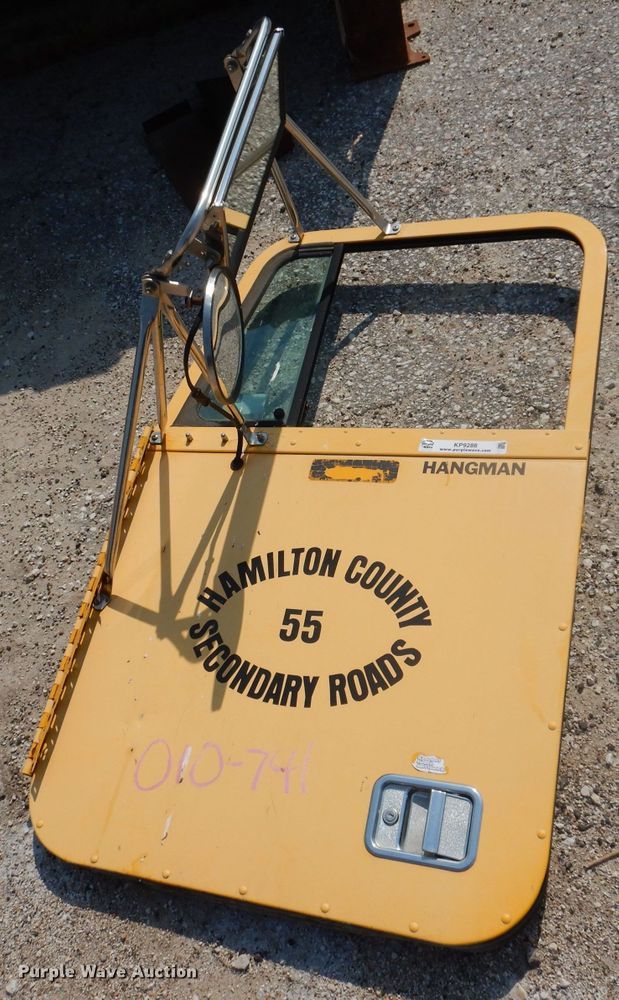 Freightliner  door - KP9288