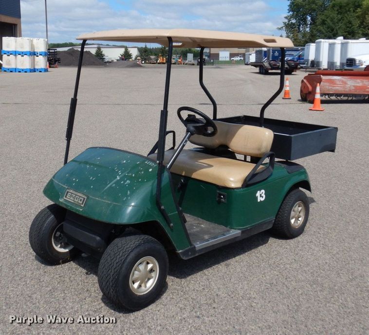 Ez-go L301  golf cart - MH9102