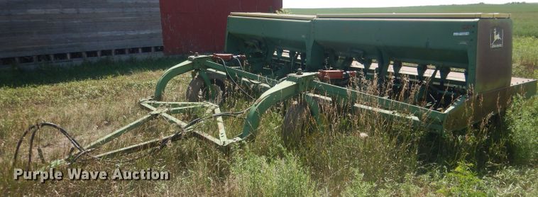 (2) John Deere 9300 hoe grain drills - HU9443