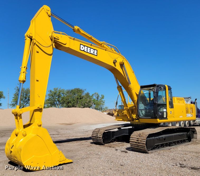 2002 John Deere 330C LC  excavator - DM8014