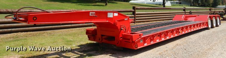 2005 Eager Beaver  lowboy equipment trailer - DB7787