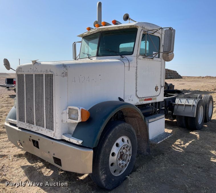 1996 Peterbilt 357  semi truck - DJ5118
