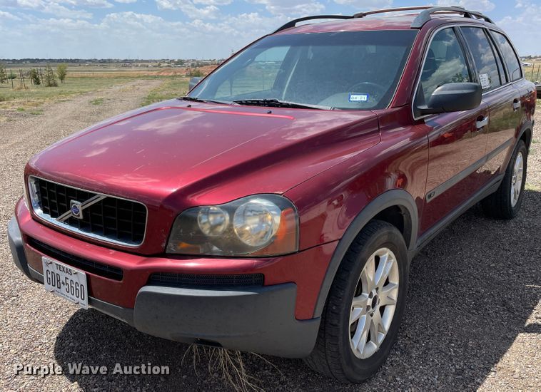 2004 Volvo XC90  SUV - DN5107