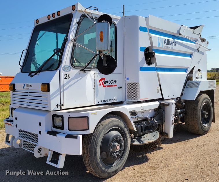 2008 Allianz Johnston 4000 Roloff  street sweeper truck - DM8045