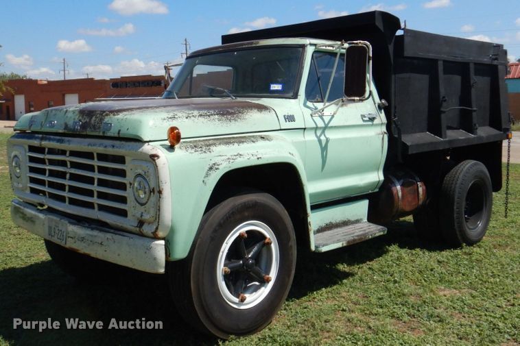 1977 Ford F600  dump truck - DR2036