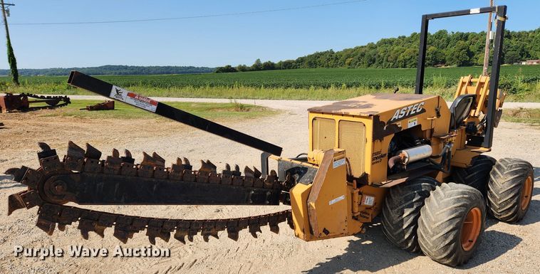 2008 Astec Maxi Sneaker D  trencher - MK9319