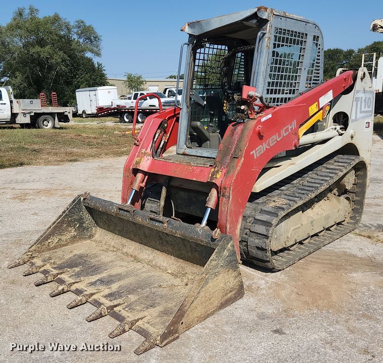 2015 Takeuchi TL10  tracked skid steer loader - MU9231
