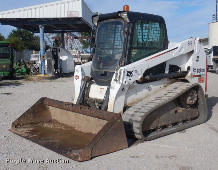2014 Bobcat T630  tracked skid steer loader - DP0338