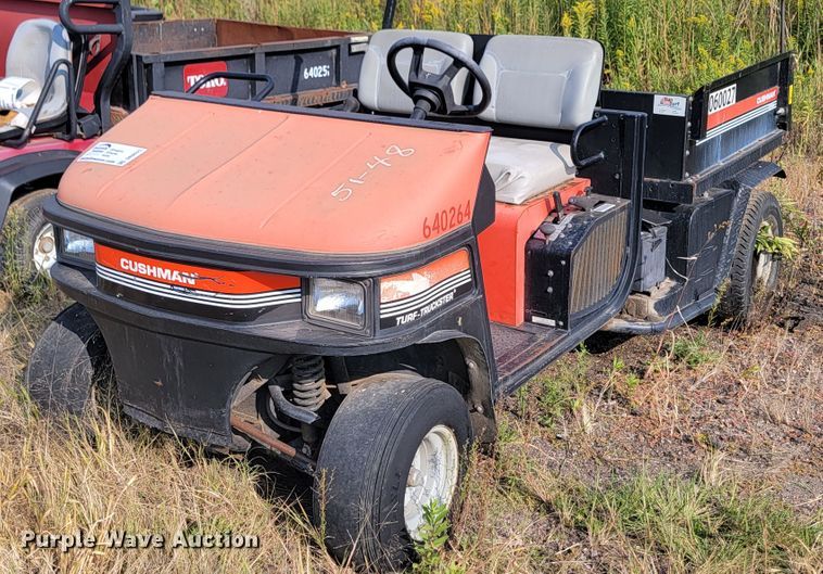 2009 Cushman Turf-Truckster  utility vehicle - DR0522