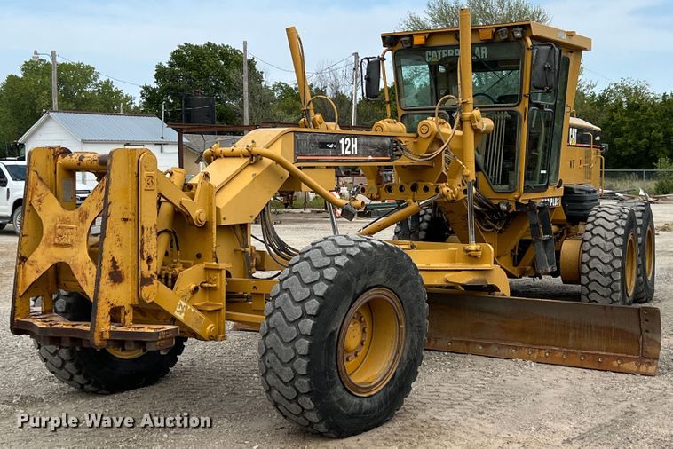 2004 Caterpillar 12H  motor grader - IA9193