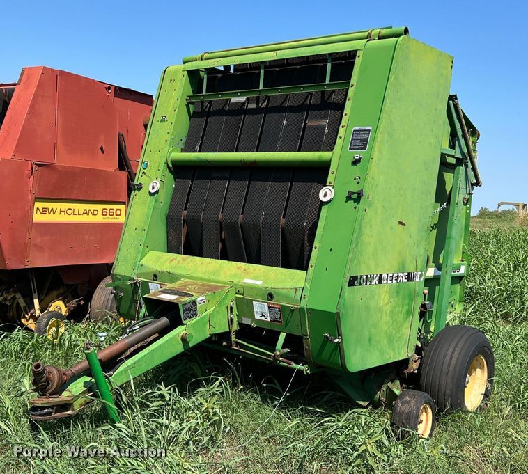 John Deere 535  round baler - MQ9802