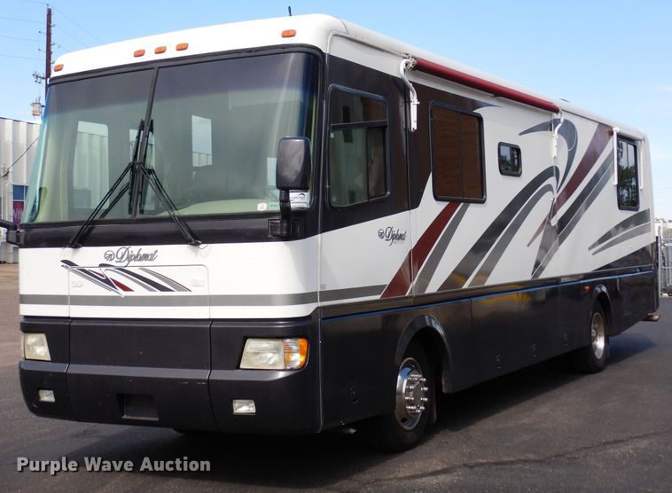 1999 Monaco Diplomat  RV - DF8122