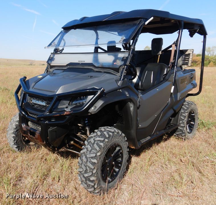 2016 Honda Pioneer 1000  utility vehicle - KO9932